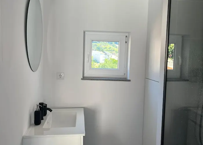 H I Мантейгас