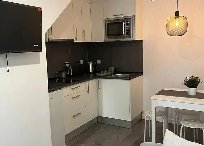 H I 3* Мантейгас